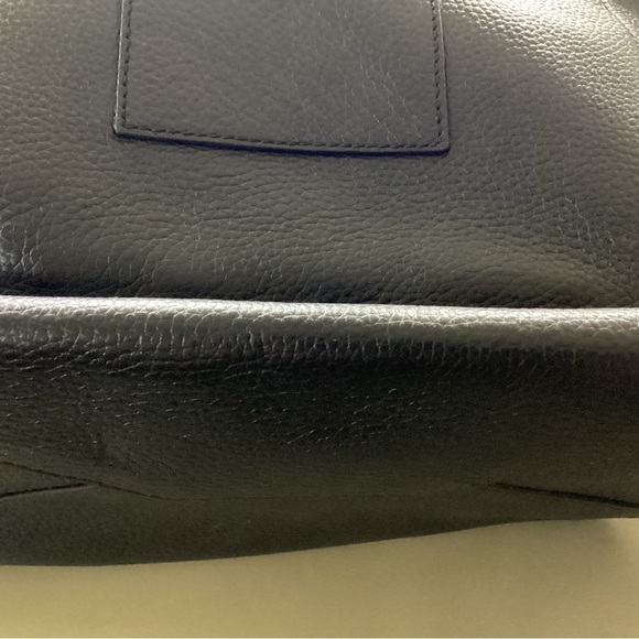 MICHAEL KORS LEATHER TOTE - Picture 7 of 9